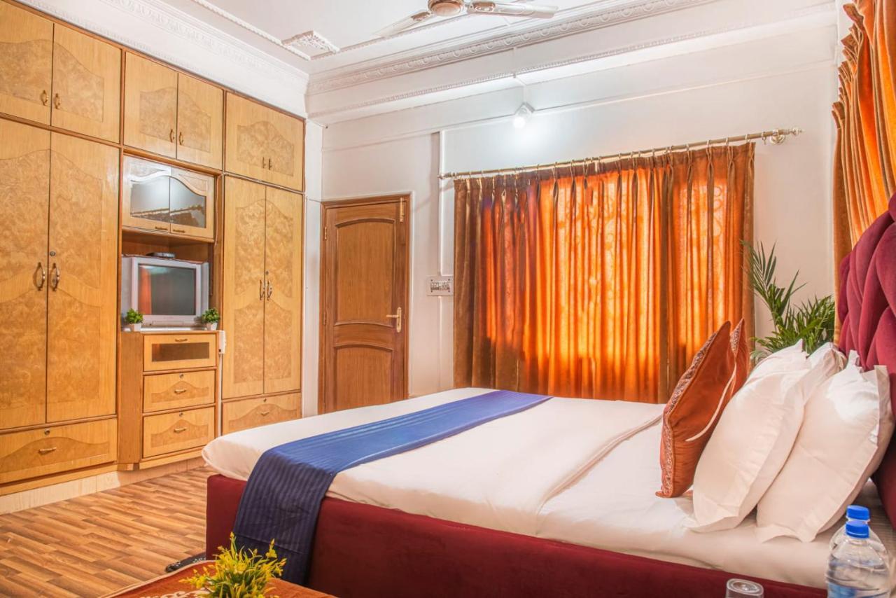 Host Jatin Kasauli Pine Villa 7Oi827O7O3 Esterno foto