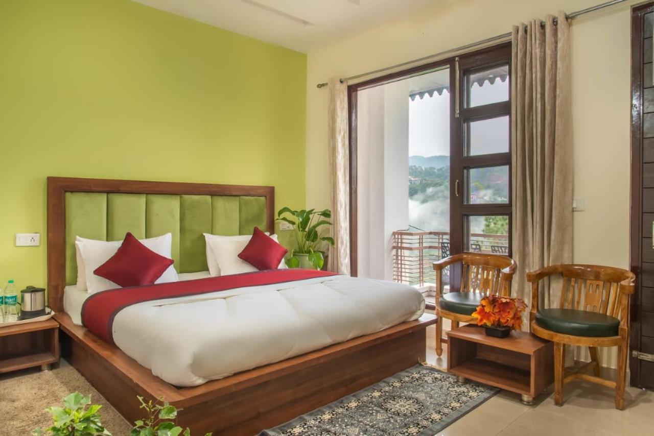 Host Jatin Kasauli Pine Villa 7Oi827O7O3 Esterno foto